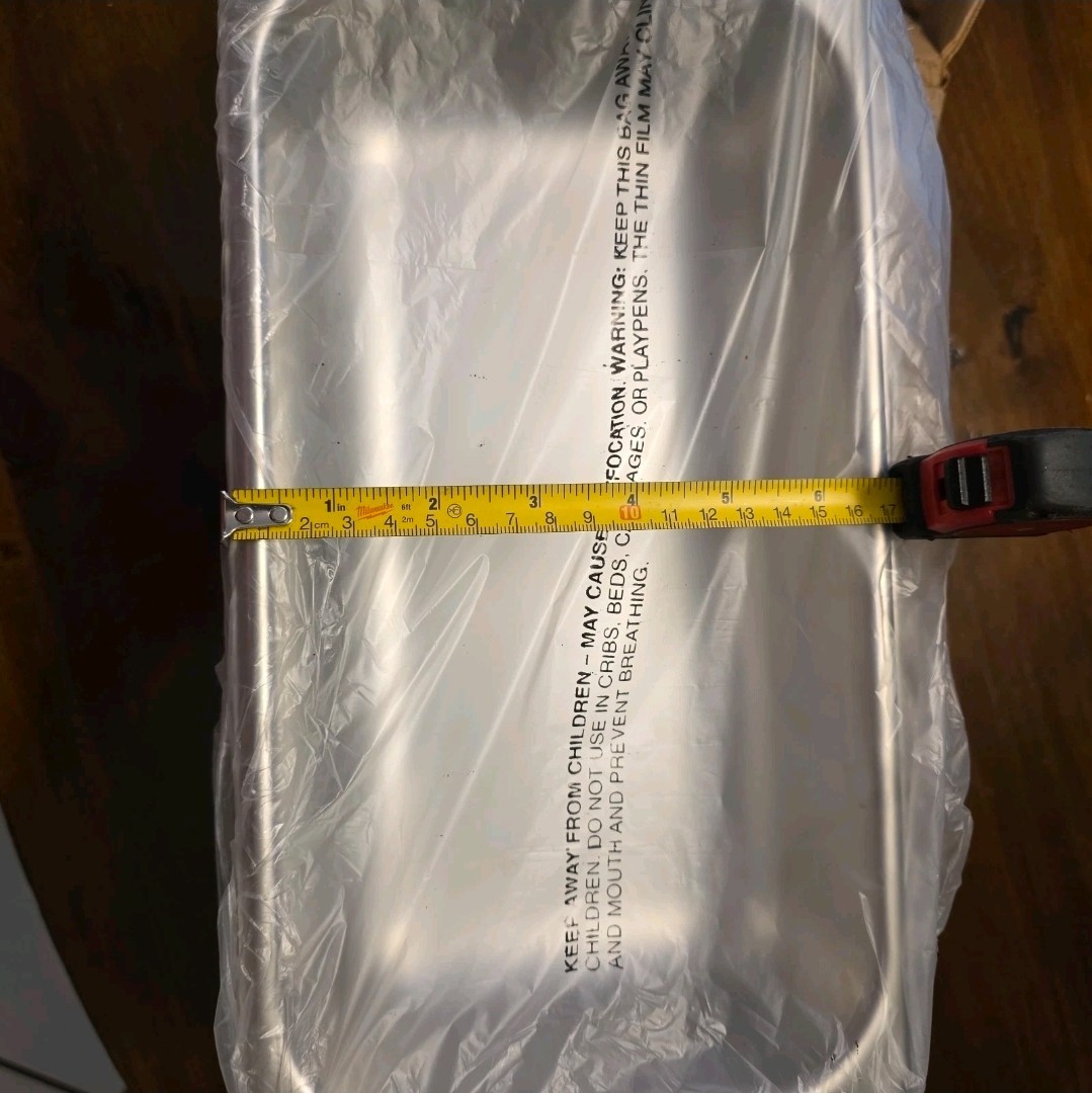 Vintage Polar Ware 12.6 x 6.8 x 2.75″ Stainless Steel Table Pan 2 Qt. S12062
