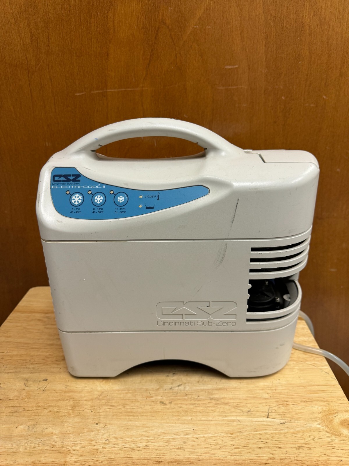 CSZ Electri-Cool II 767 Localized Portable Cold Therapy System *No Hoses*(F113)