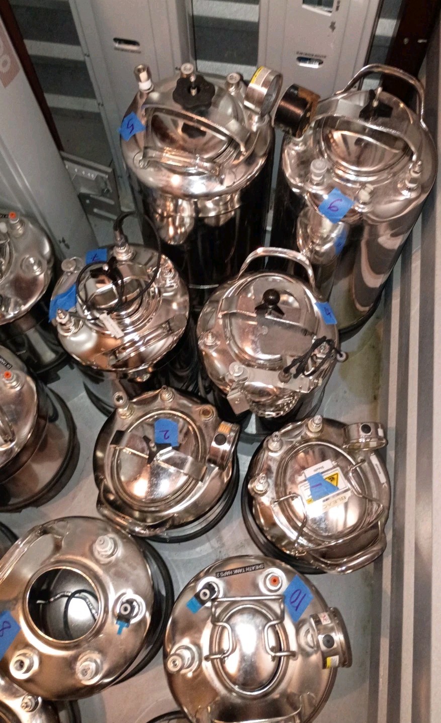 Alloy Product Stainless Steel Tank Pressure Vessel As Is for Parts(One)