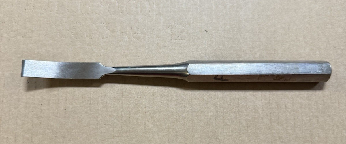 Surgical Chisel, Stainless Steel, 9.5″ Overall Length