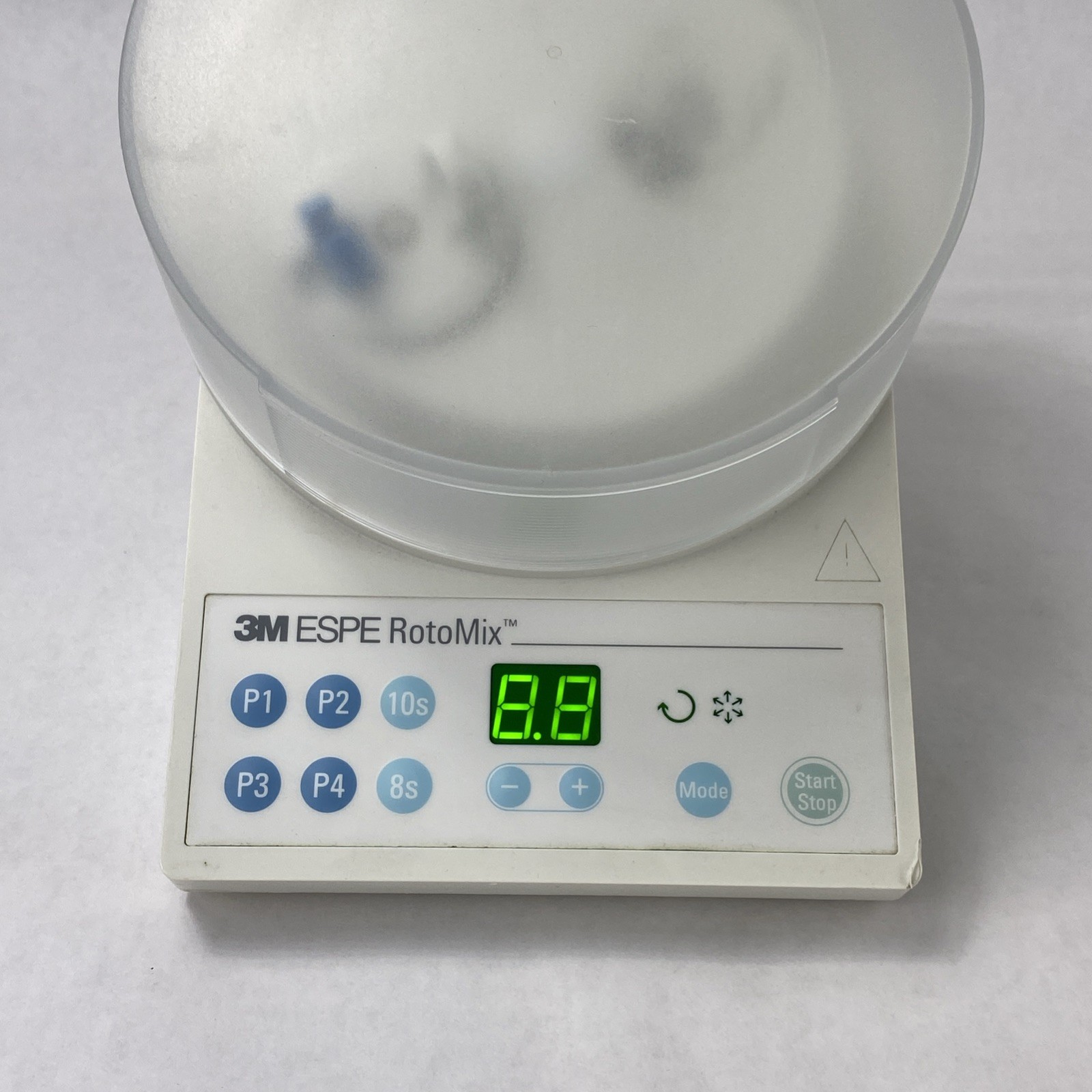DEFECTIVE 3M ESPE D82229 RotoMix Capsule Mixing Unit G3D