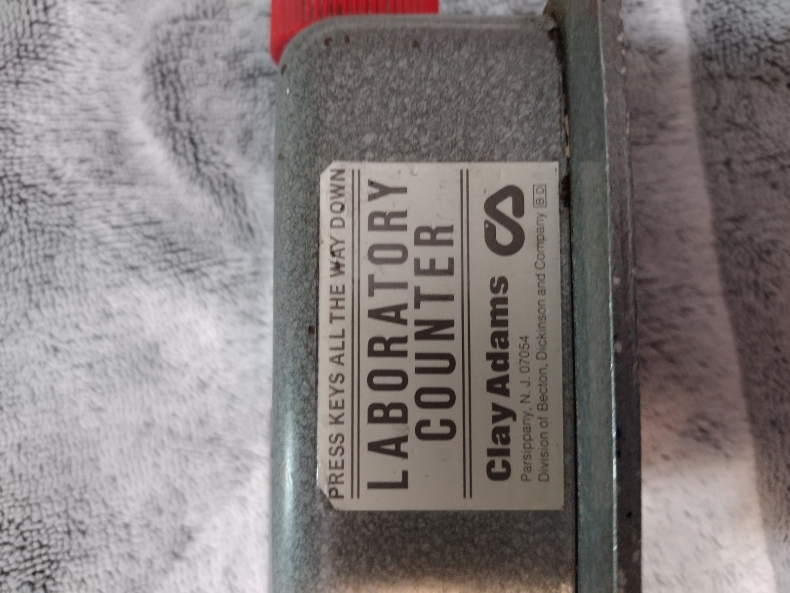 Clay Adams Vintage 5-Key Scientific Laboratory Countertop