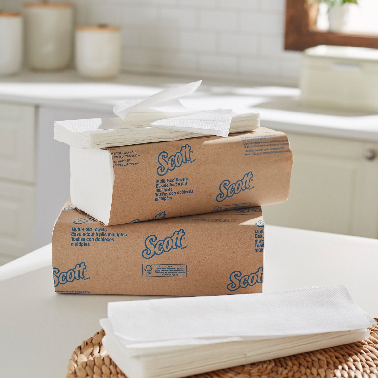Scott Essential Paper Towels, Multi-Fold, 9.25 x 9.5 Inch (Case of 4000)
