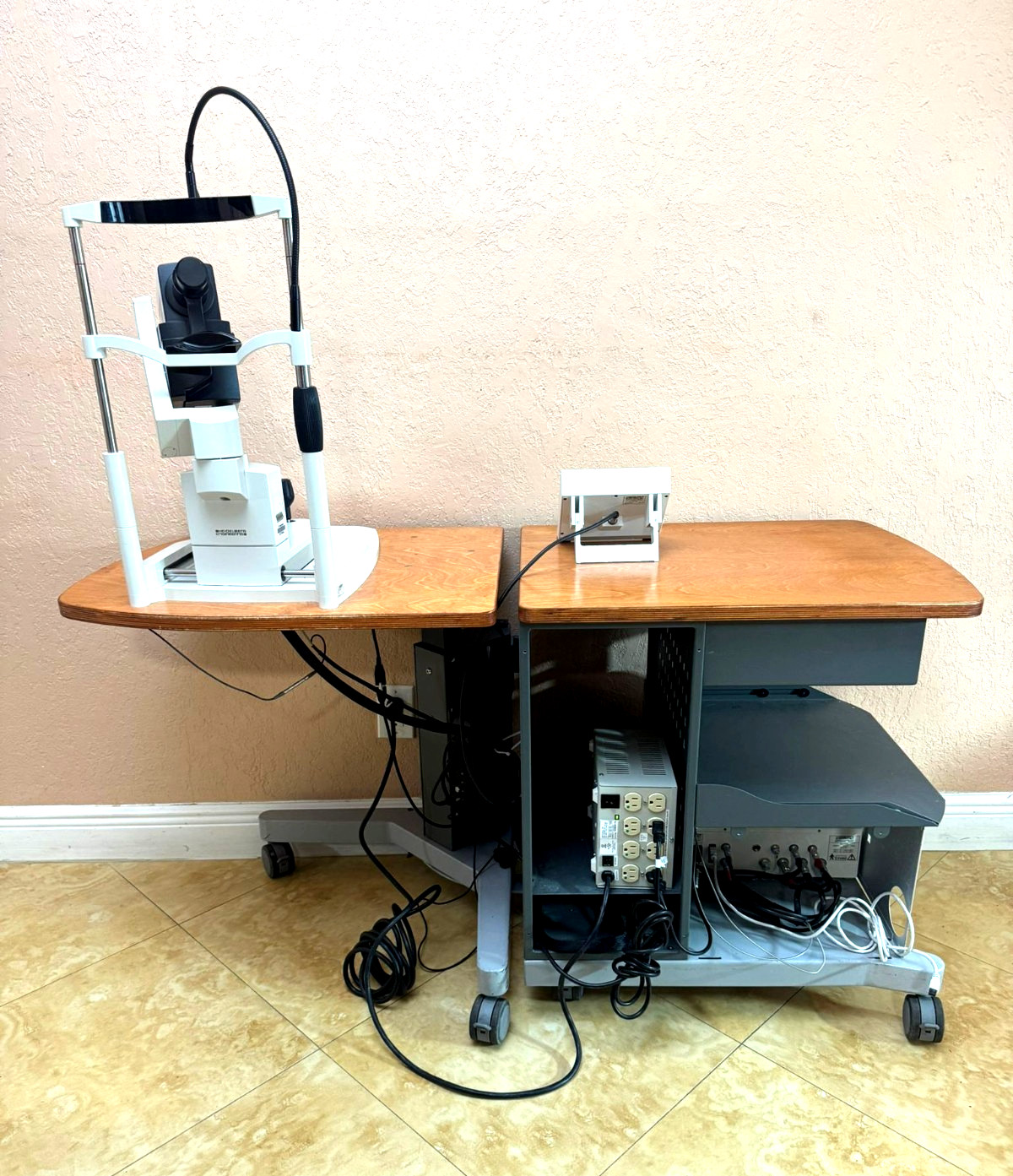 Heidelberg Spectralis HRA + OCT SPEC-CAM w/ Table 86006-53600 $29,499. obo