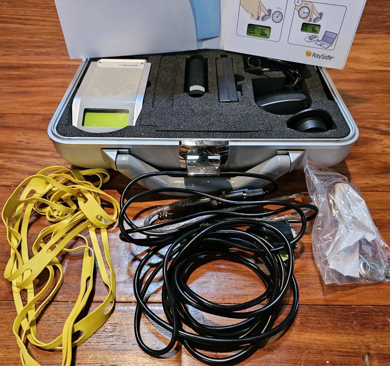 Unfors RaySafe 8221011-A Solo Base Unit W/ Light Probe/ Meter – Light Detector