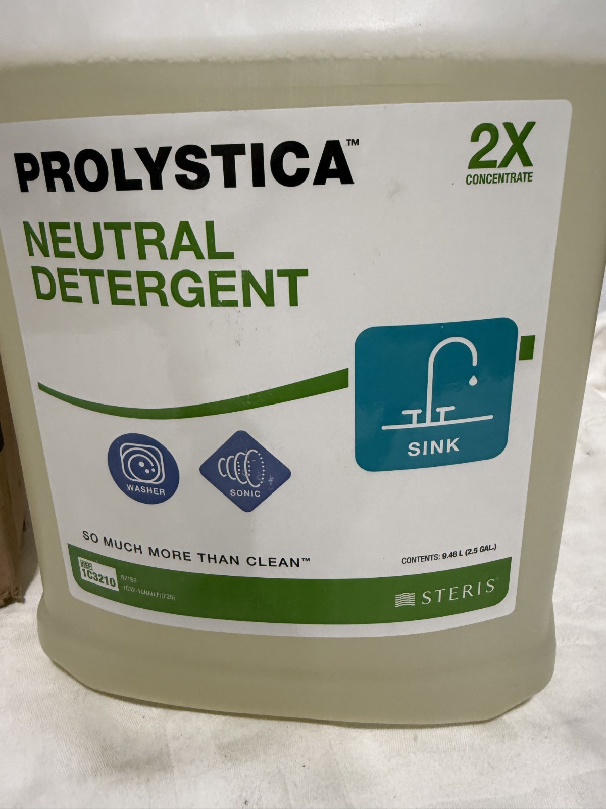 Steris Prolystica 2X Concentrate Neutral Detergent 2.5 Gal 1C3210 Degreaser New