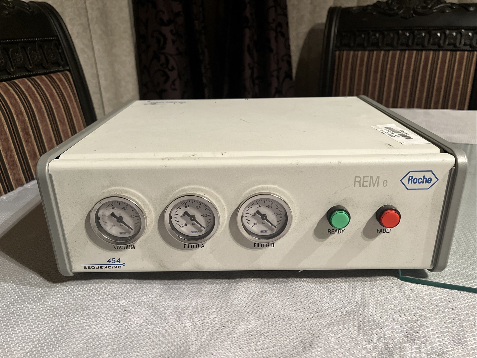 Roche 454 Sequencing Life Science Rem e Control Box For Parts As Is Untested