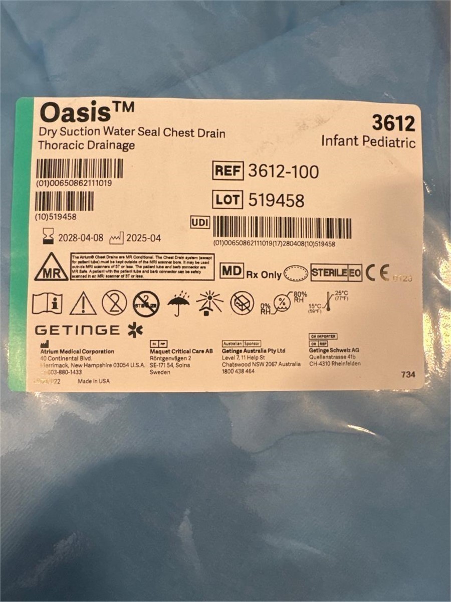 OASIS 3600 Single Collection EXP 04/28 Dry Suction Water Seal Chest Drain