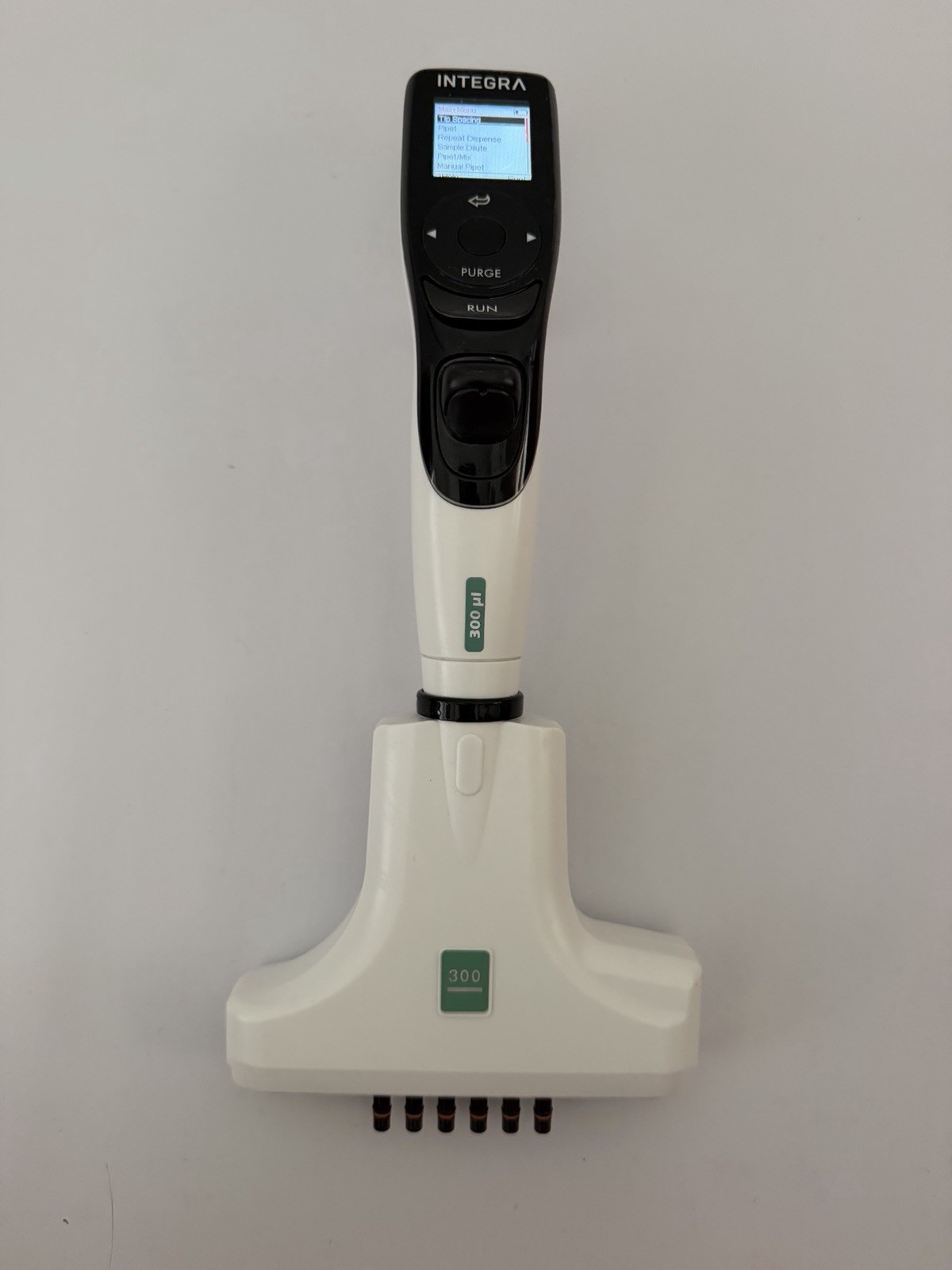 Integra Voyager (adjustable) 300uL 6-channel electronic pipette