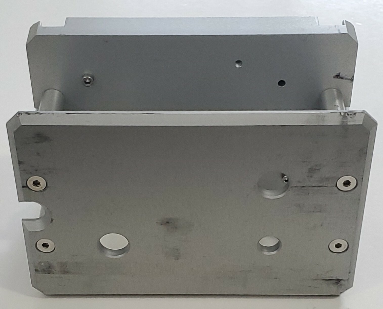 *PREOWNED* Box of 24 Perkin Elmer Part# Unknown Excess Part From Valencia Lab