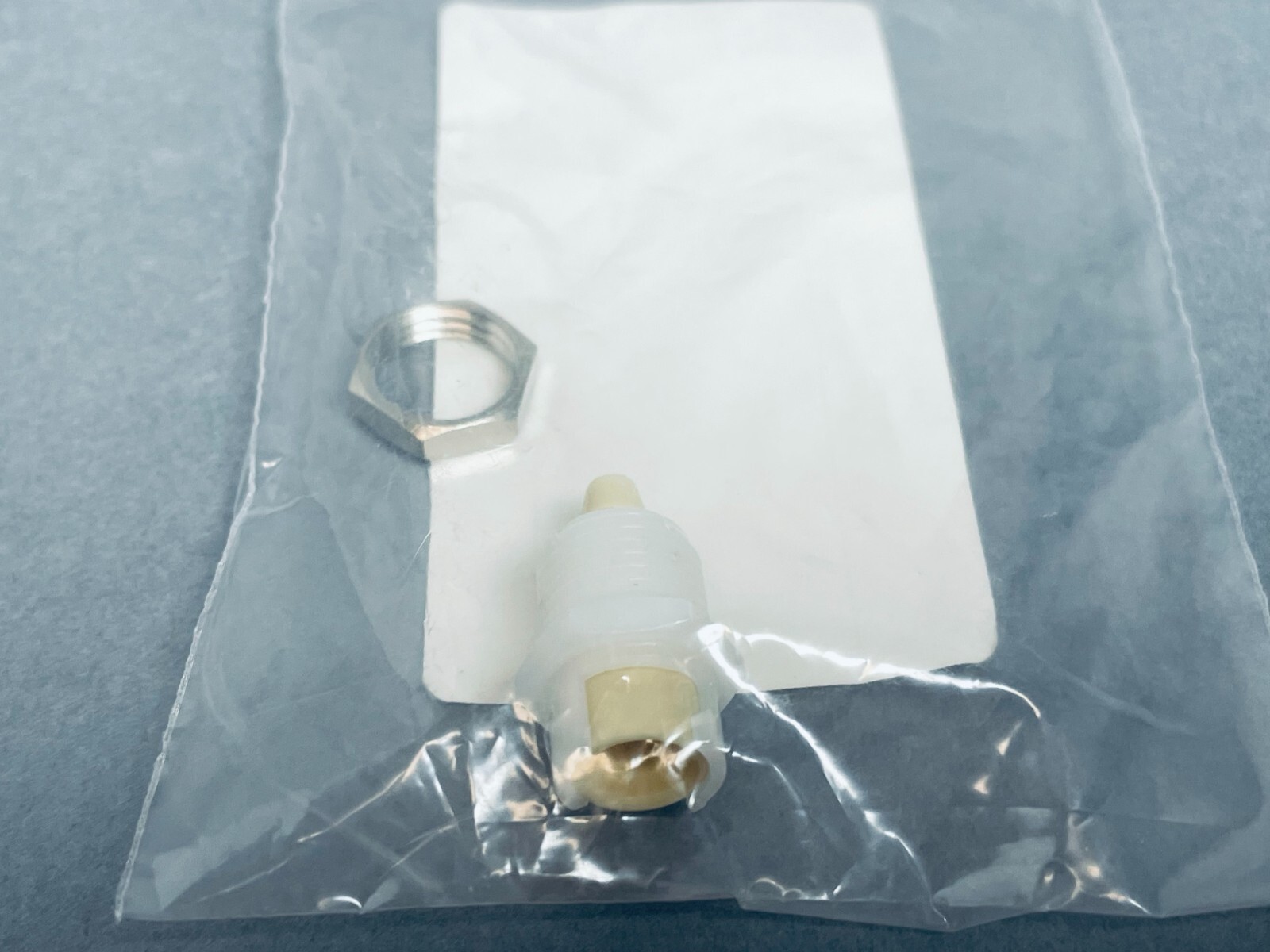 Cytiva Panel Mount SMC Fitting 1/8 in. Female Total of 5 Fittings