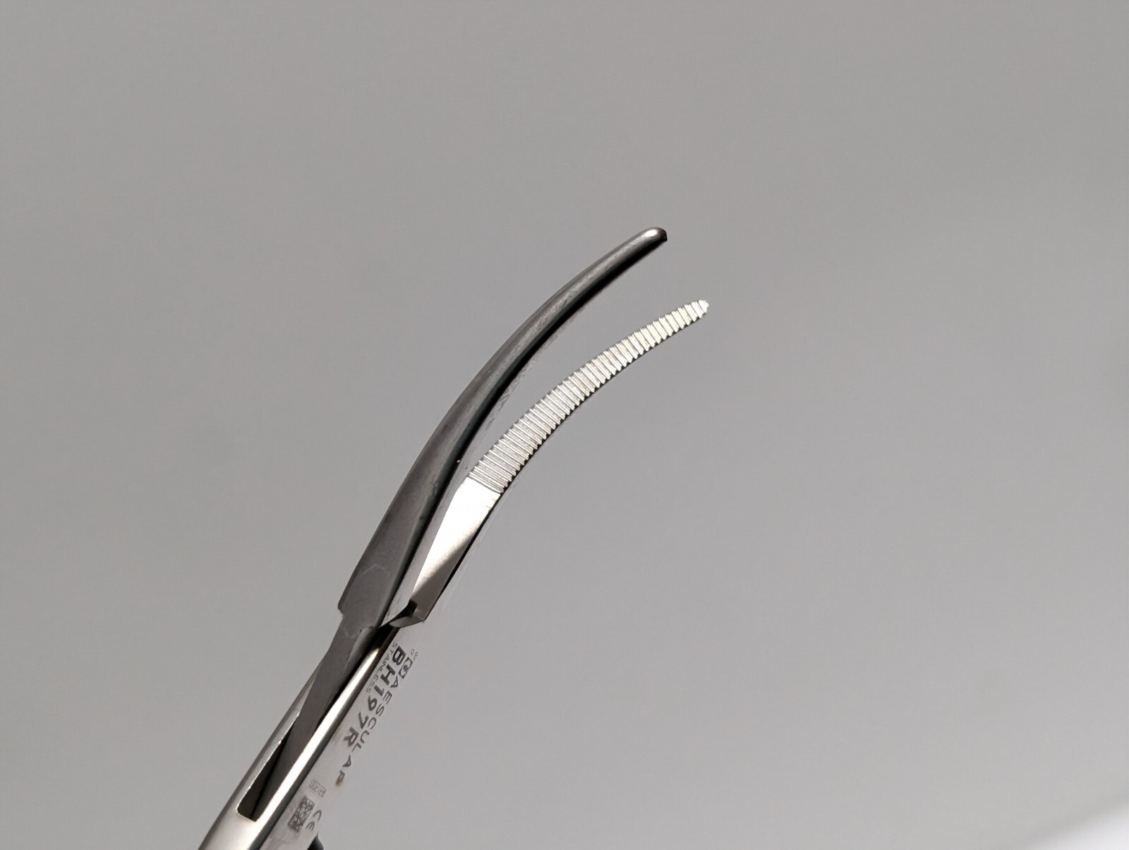 6 pcs. Assorted Forceps AESCULAP V. MUELLER PILLING WECK (USED).