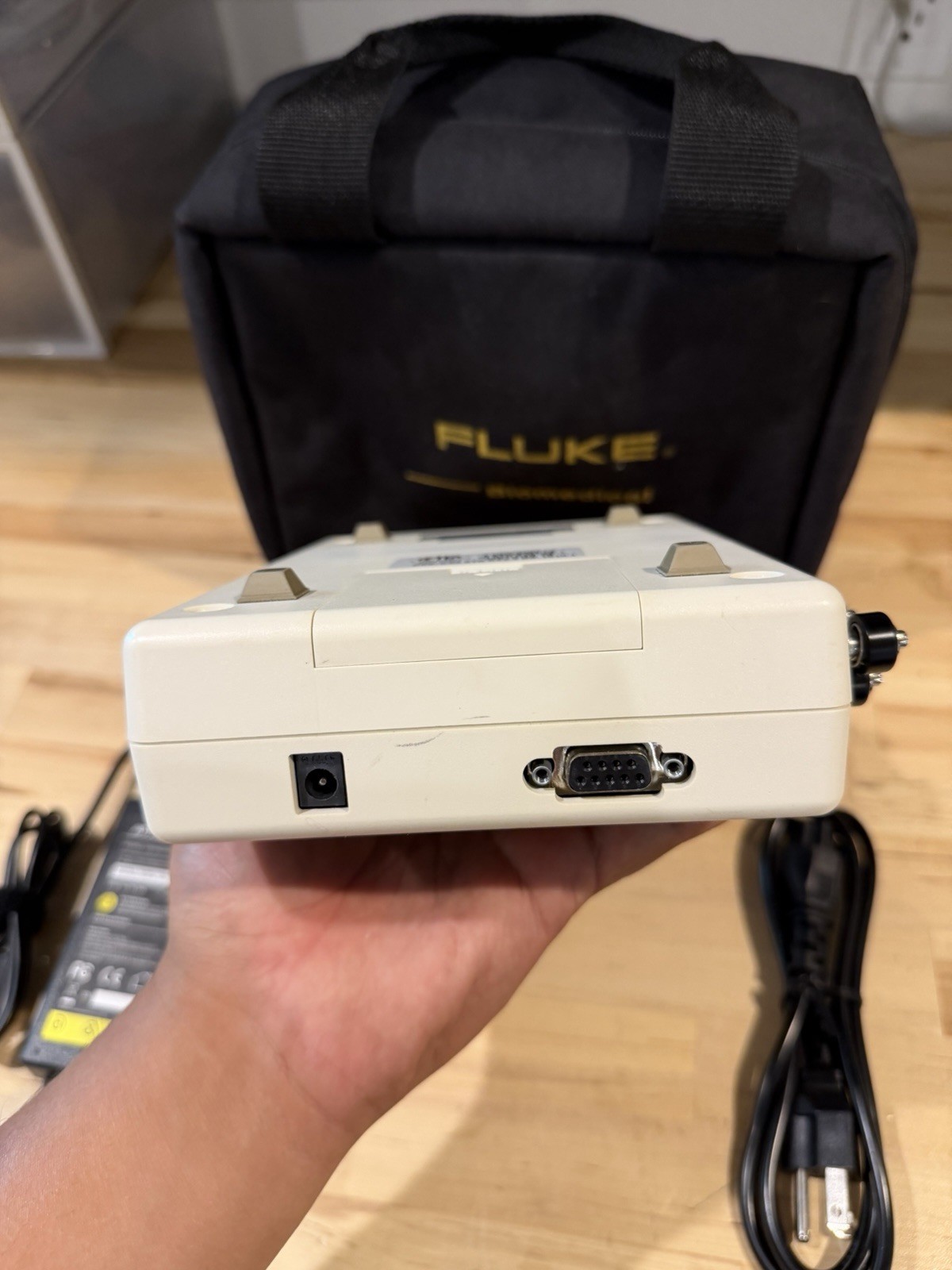 FLUKE MPS450 MULTIPARAMETER SIMULATOR W/ CASE & CHARGER – TESTED