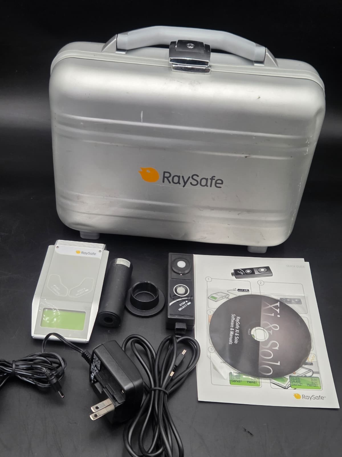 Unfors RaySafe 8201023-D Xi Radiation Meter Base Test Kit w/ Accessories