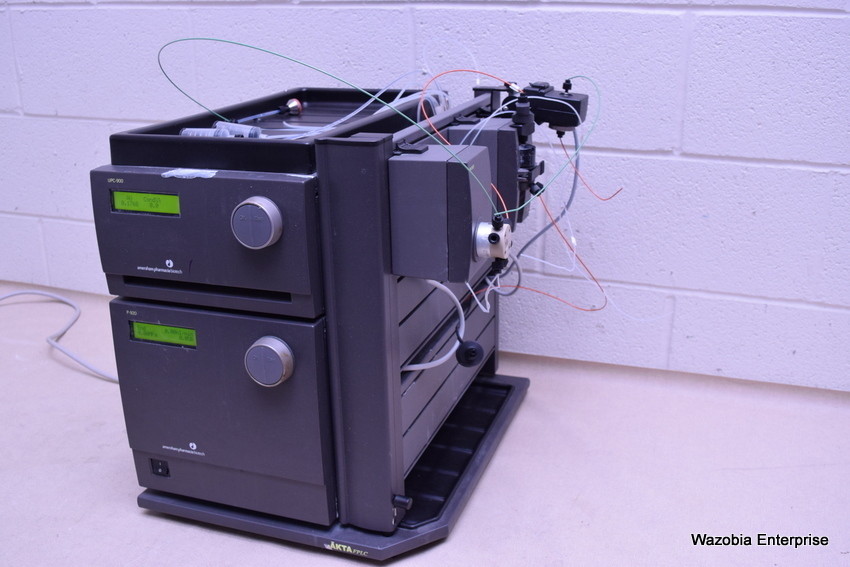 GE AMERSHAM PHARMACIA BIOTECH AKTA FPLC SYSTEM UPC-900 P-920 INV-907 M-925