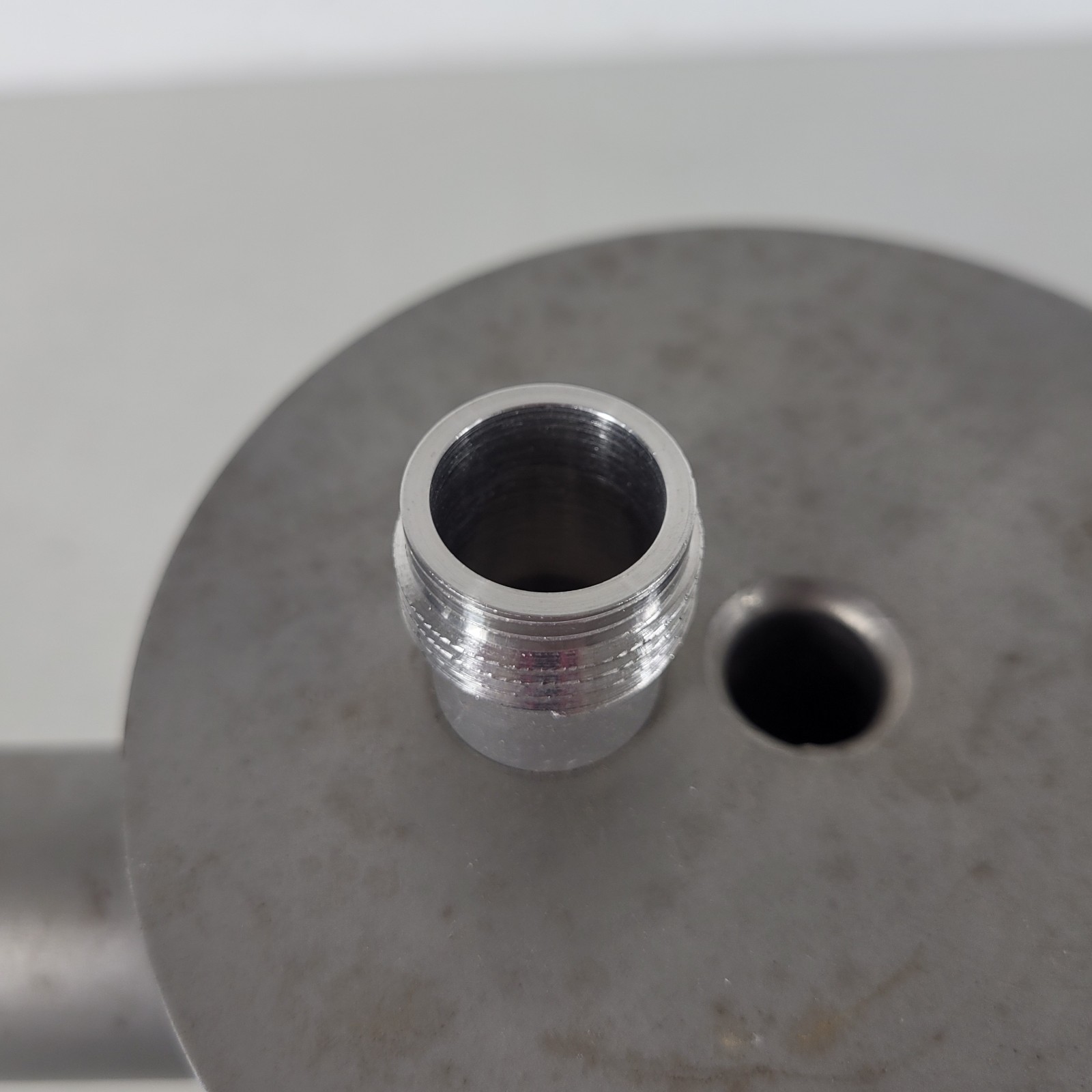 MDC KMST-150-2 Molecular Sieve Foreline Trap KF40 Stainless Steel Vacuum Pump