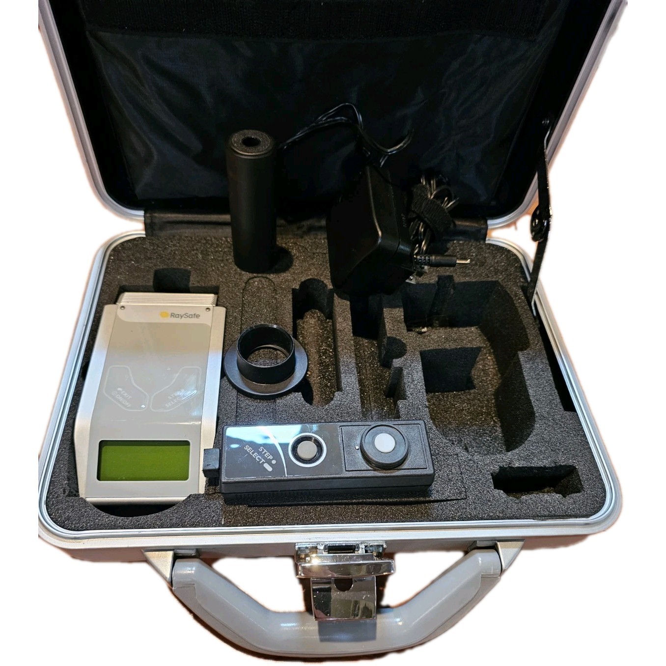 Unfors RaySafe 8221011-A Solo Base Unit W/ Light Probe/ Meter – Light Detector