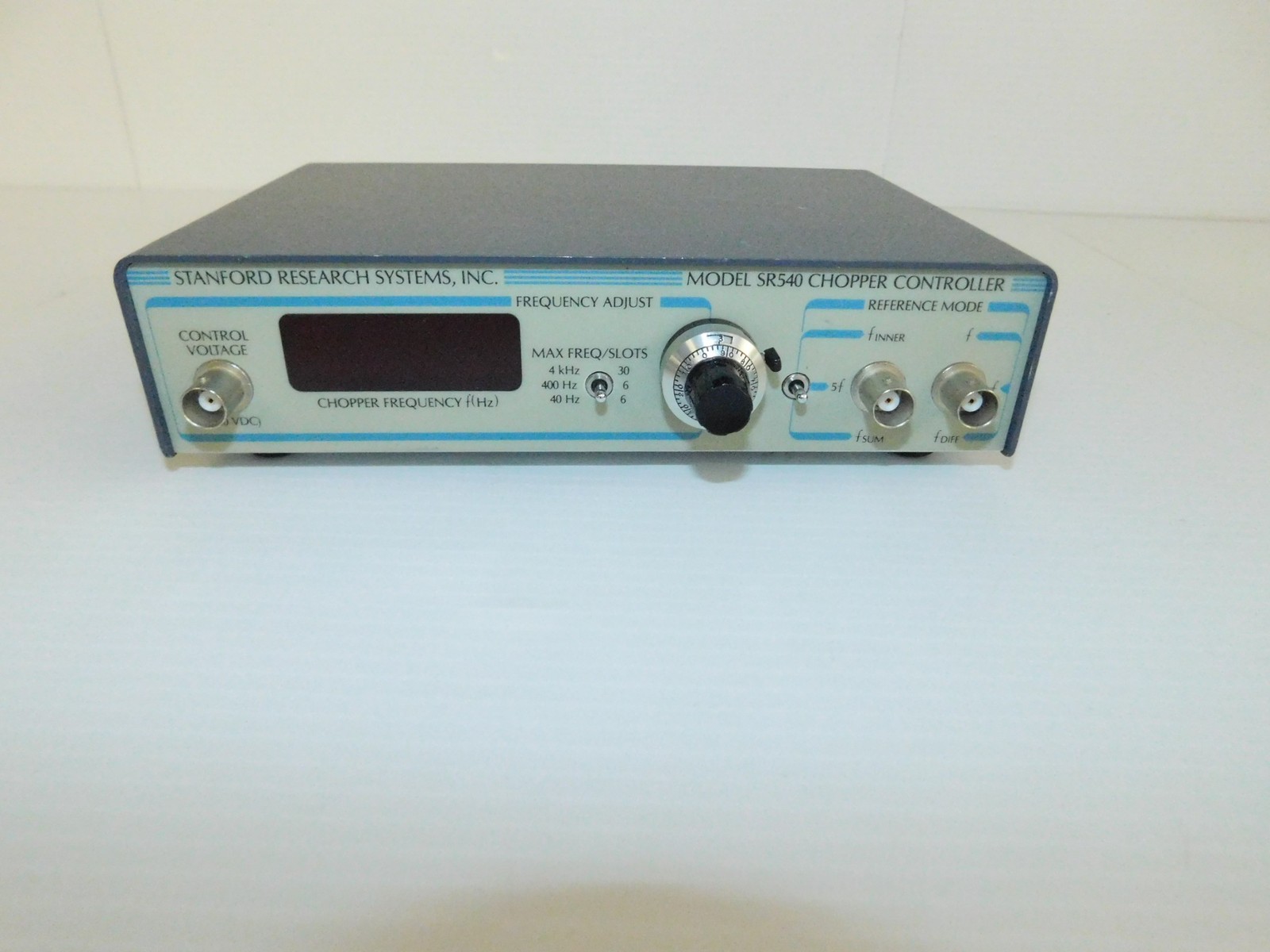 STANFORD RESEARCH SYSTEMS INC MODEL SR540 CHOPPER CONTROLLER (AFD120)
