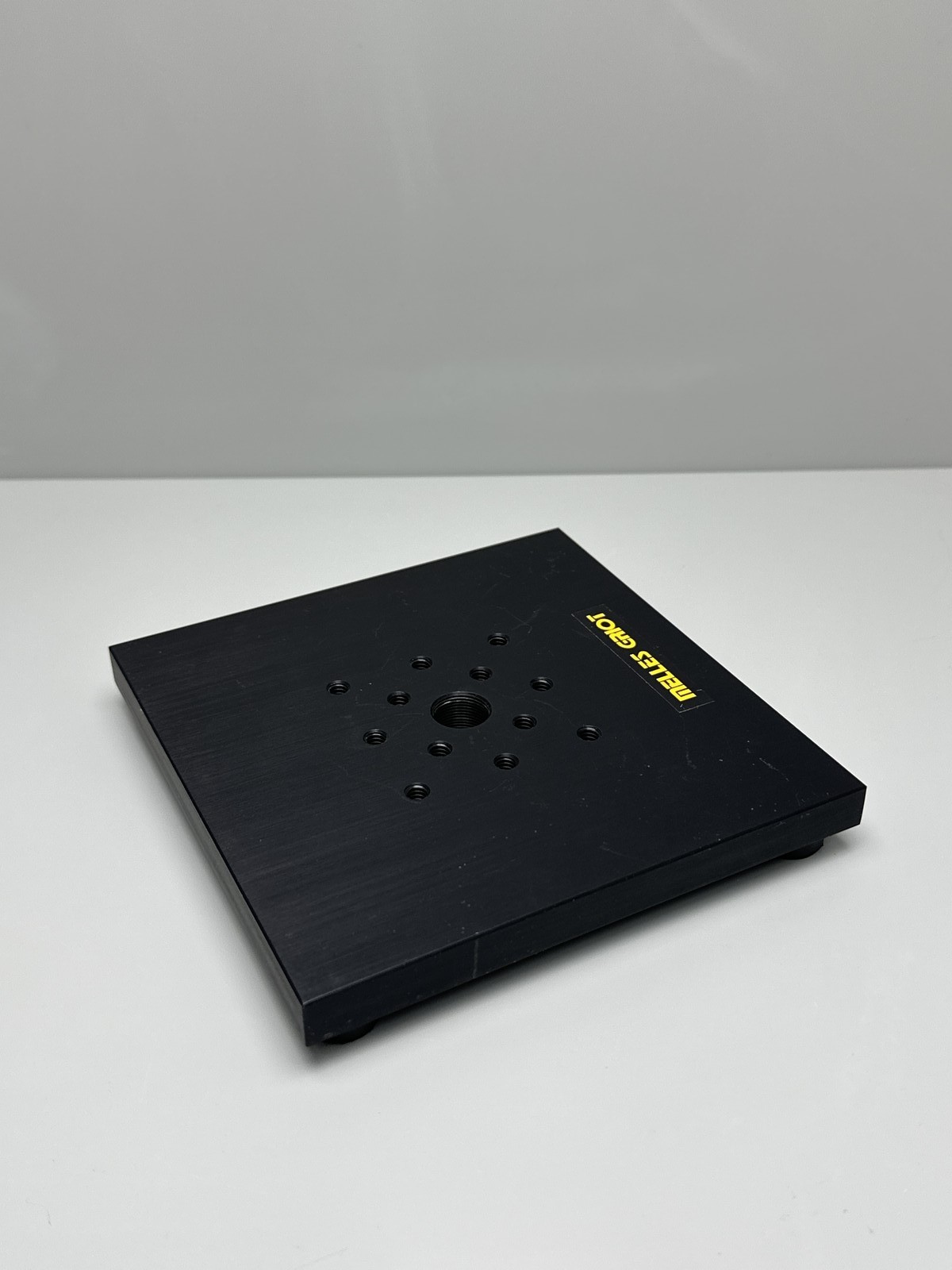 Melles Griot Unknown Platform, 6″ x 6″ x 1/2″ Thick, 1/4-20 Holes