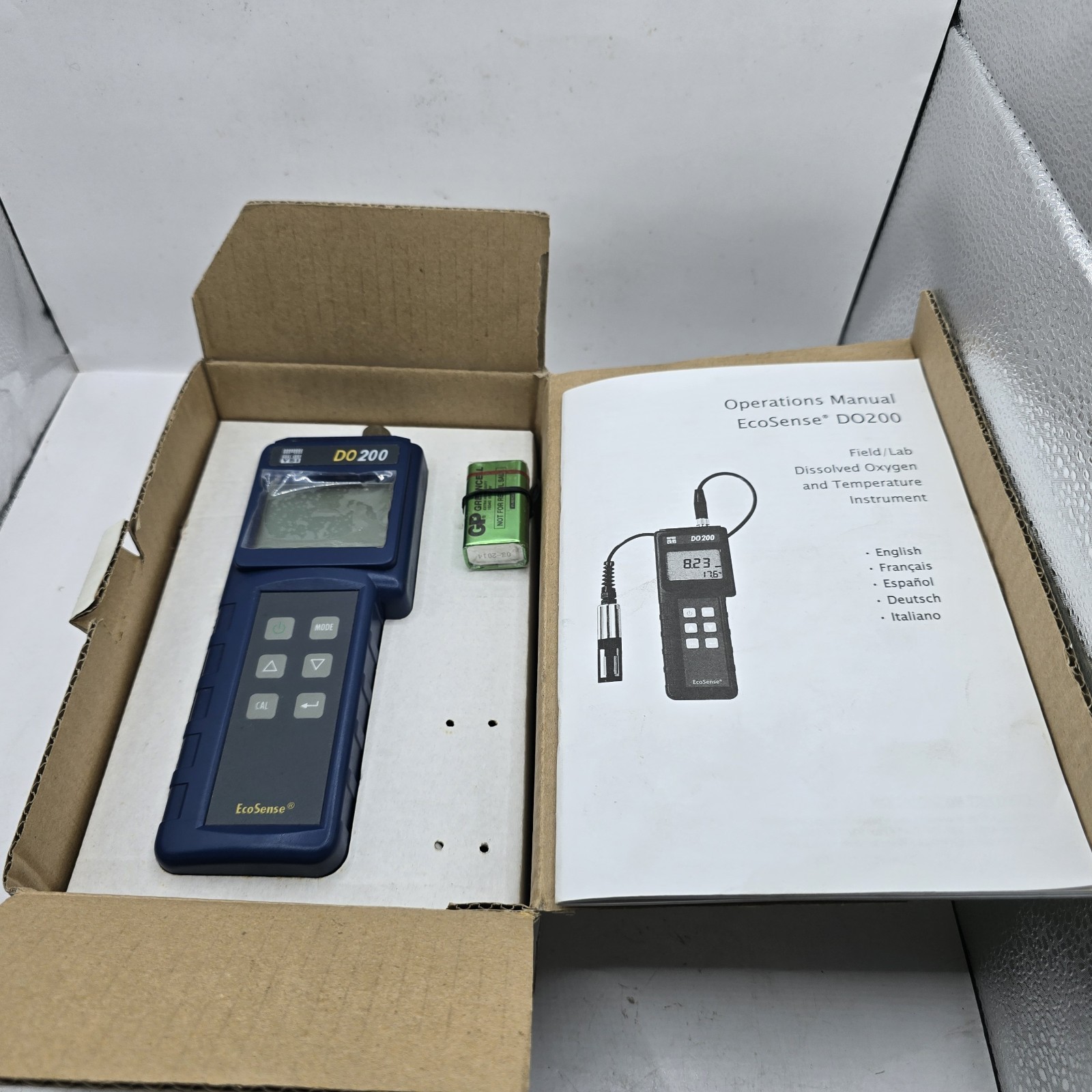 YSI EcoSense DO200 Dissolved Oxygen Temperature Instruments Meter NIB