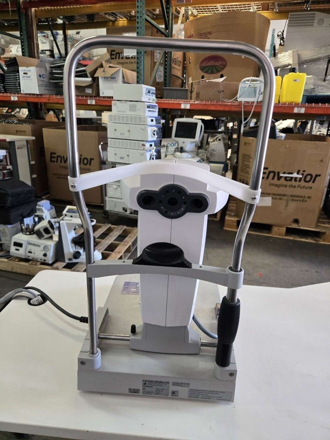 Carl Zeiss Meditec AG IOLMaster 500 Optical Biometer White W/ Lifting Table