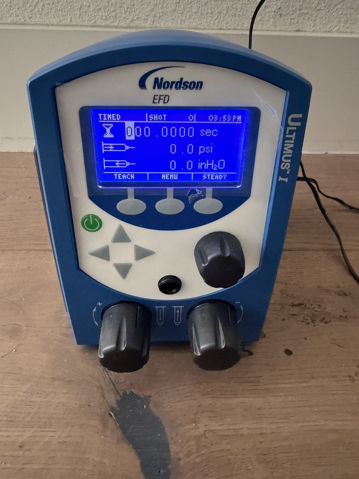 Nordson Ultimus I Industrial Fluid Dispenser Biological Laboratory Equipment