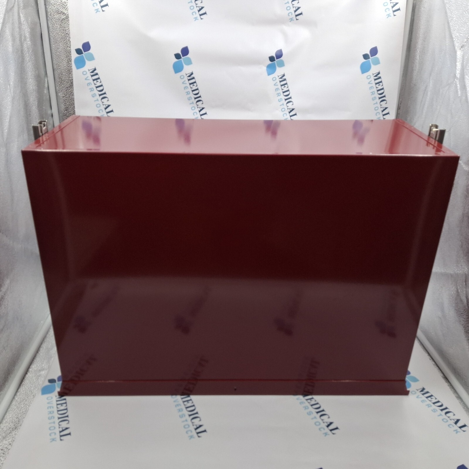 9.5″ x 18″ x 24″ Red Metal Shelf Heavy Duty with Slide Rails for Storage