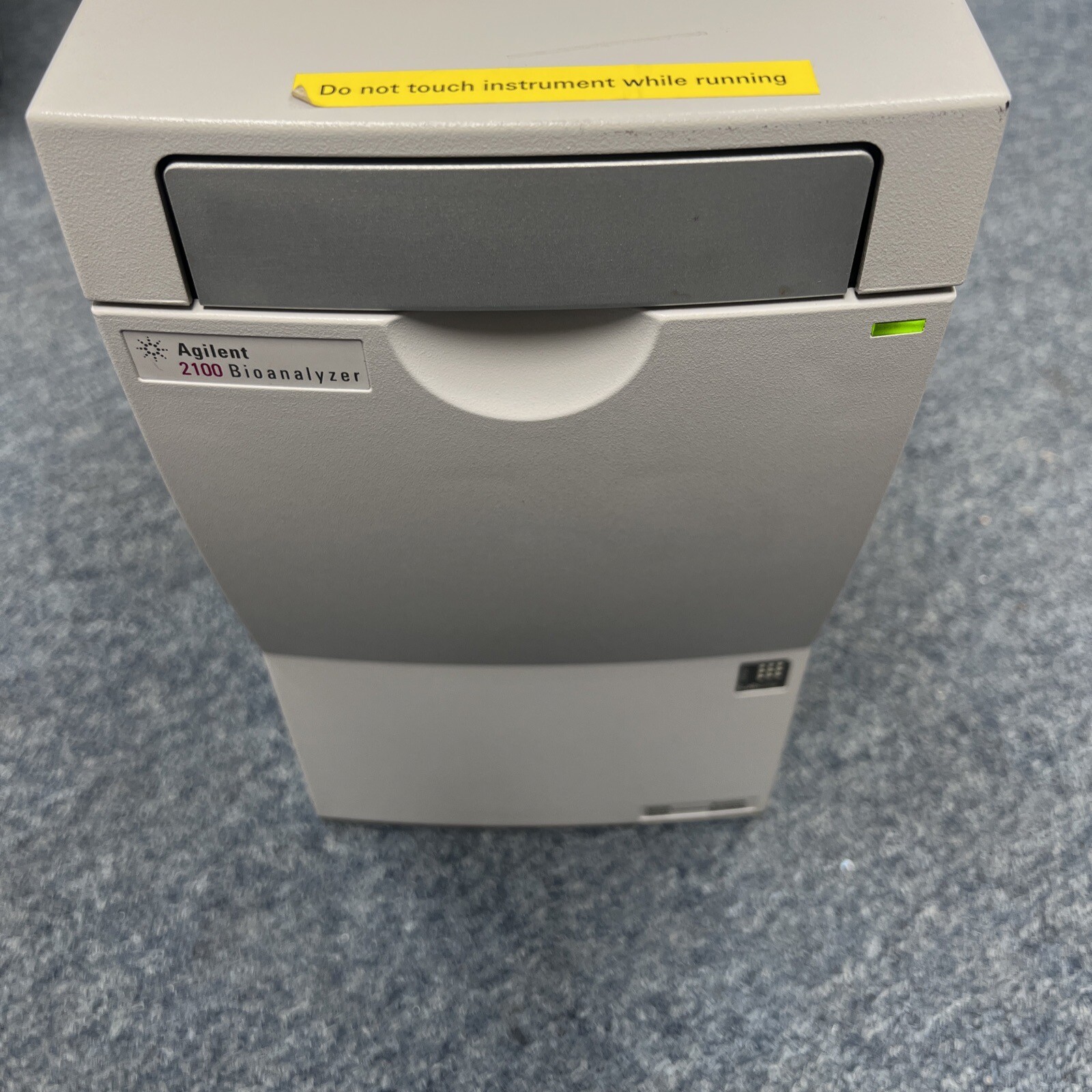 Agilent 2100 Bioanalyzer G2938A