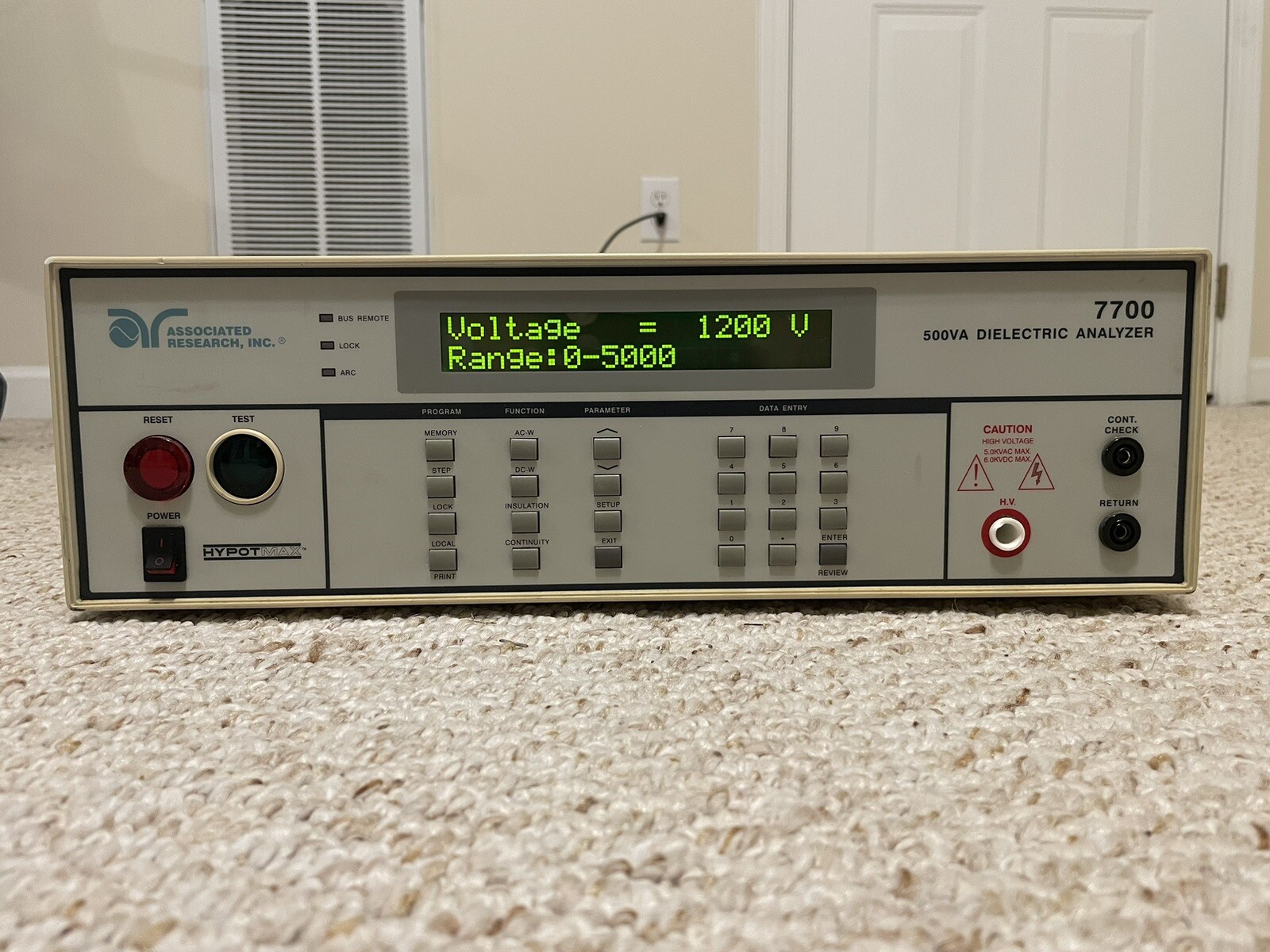 Associated Research 7700 HYPOTMAX 500VA Dielectric Analyzer