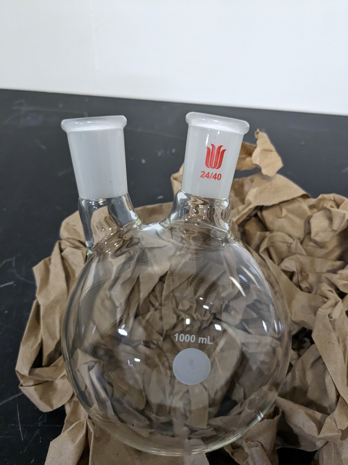 Two Neck Round Bottom Flask 1000 mL with 24/40 Joints