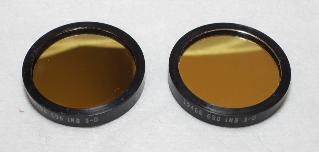 1.5″ Diameter Optical Dichroic Filter 19466 690 nm INB 3-0
