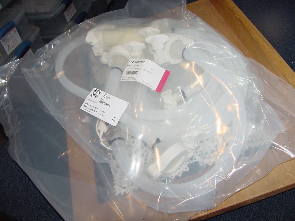 Avantor Ref 1006315, SU ASSY, 1-1/2 TC X 3/4″ TC X 1-1/2″ TC, NEW SEALED!