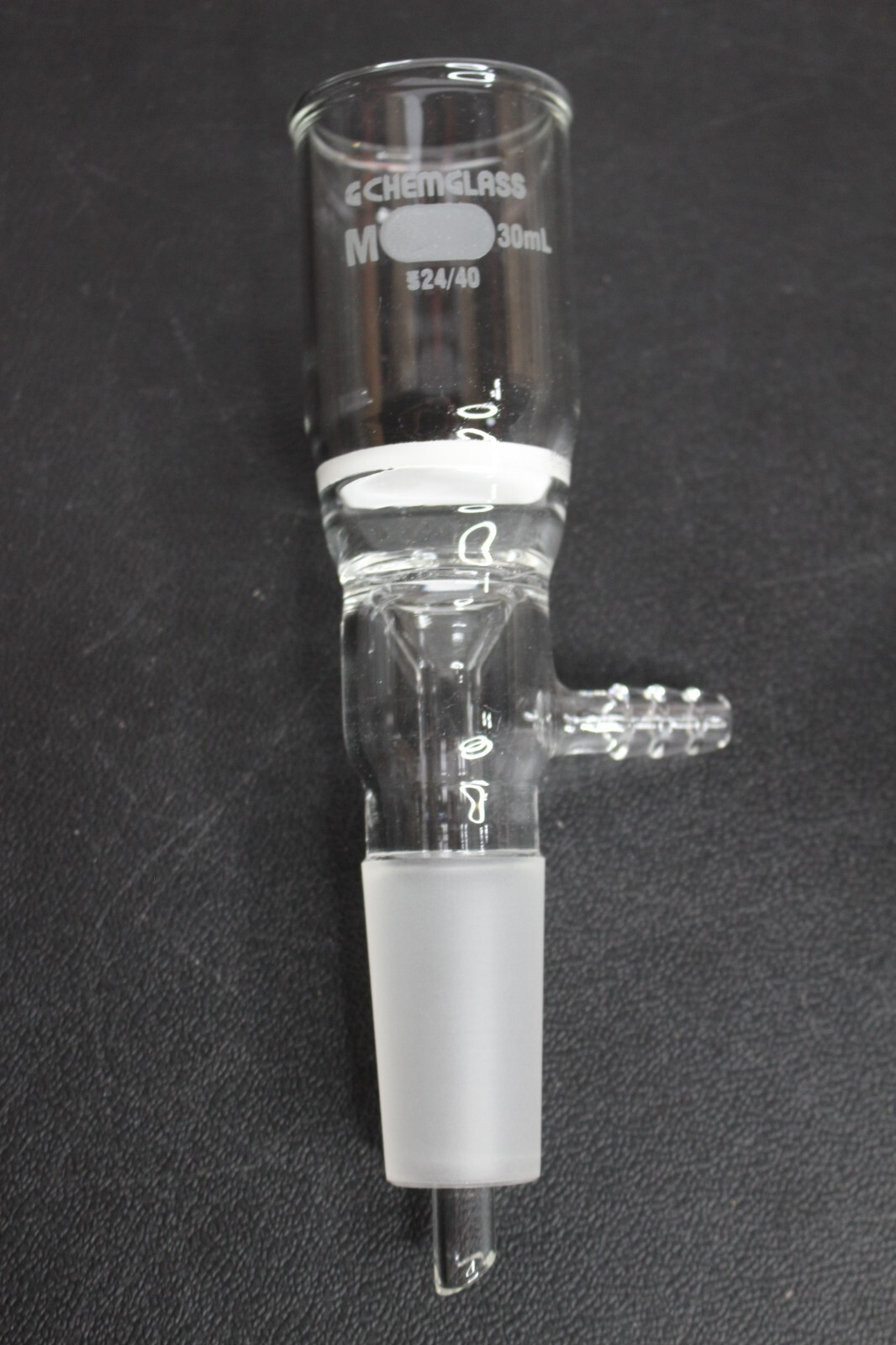 Chemglass 30mL Buchner Funnel 24/40 Lower Vacuum Assy Medium Frit CG-1406-05