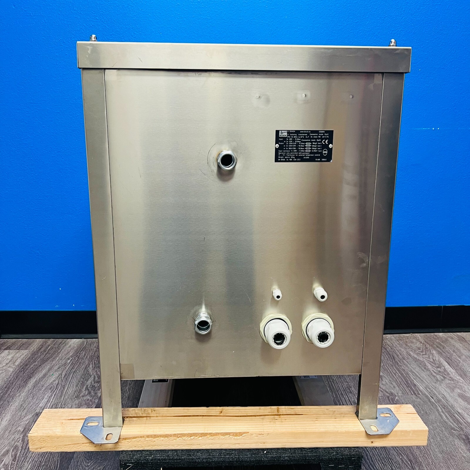 Block 12.5kVA Isolating Transformer 480-220 Input With Stainless Steel Enclosure