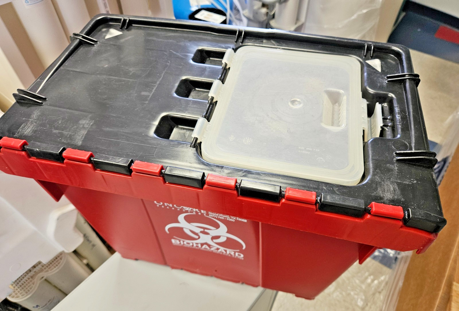 Biogenic Solutions 20 x 16 x 12 inch Red Biohazard Waste Bin