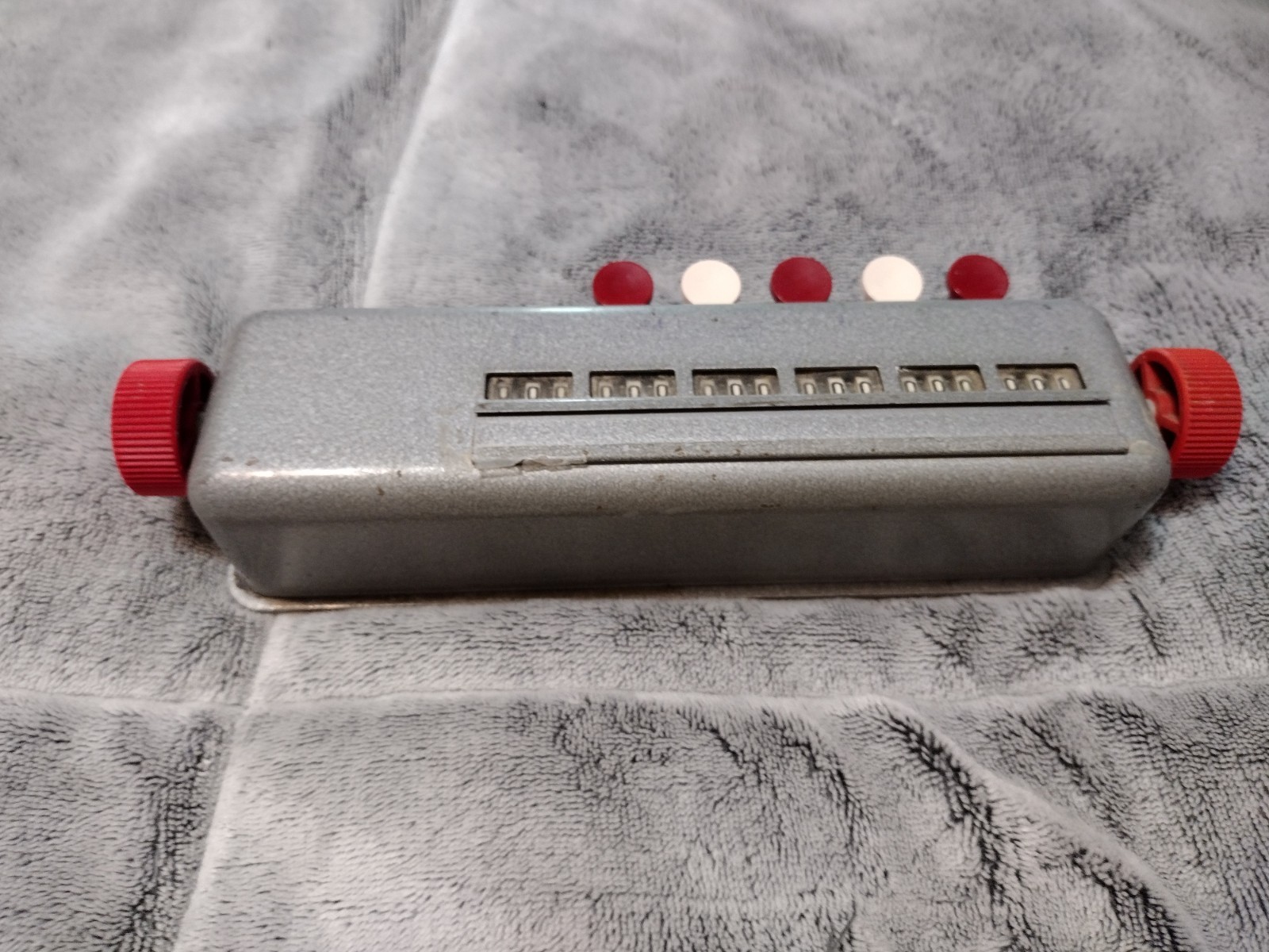 Clay Adams Vintage 5-Key Scientific Laboratory Countertop