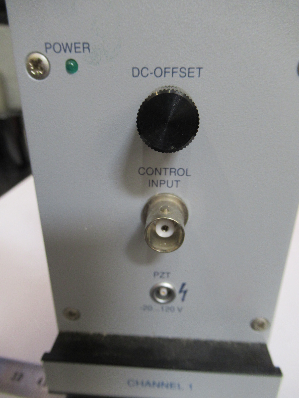 PI PHYSIK INSTRUMENTE GERMANY LVPZT AMPLIFIER E-505 NANO POSITIONING DRIVER Y5A4