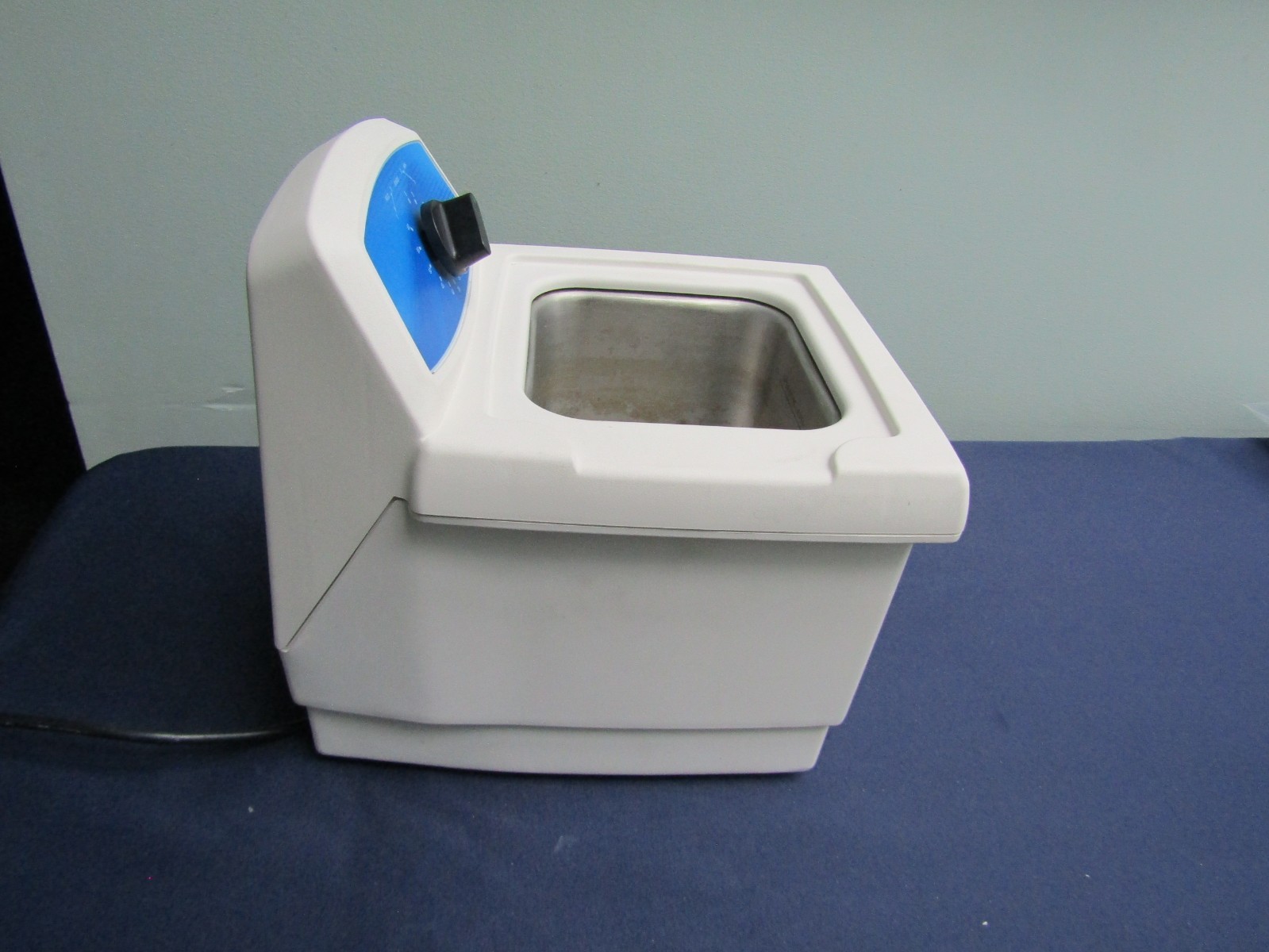 Branson M-1800 Ultrasonic Cleaner Water Bath, 0.5 Gal, 6.5″x5.5″x4” GUARANTEED