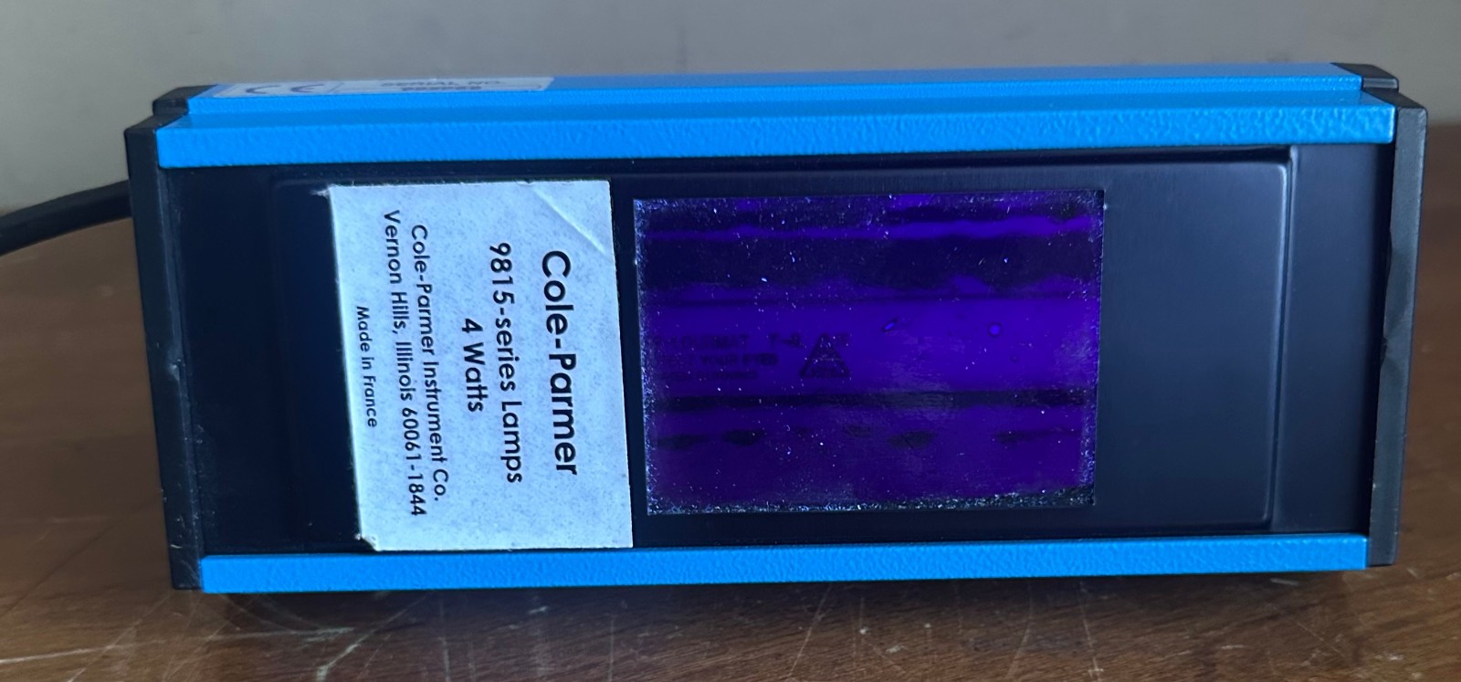 Cole-Palmer 9815-Series 4 Watts 115V 60Hz Ultra-Violet Handheld Lamp France