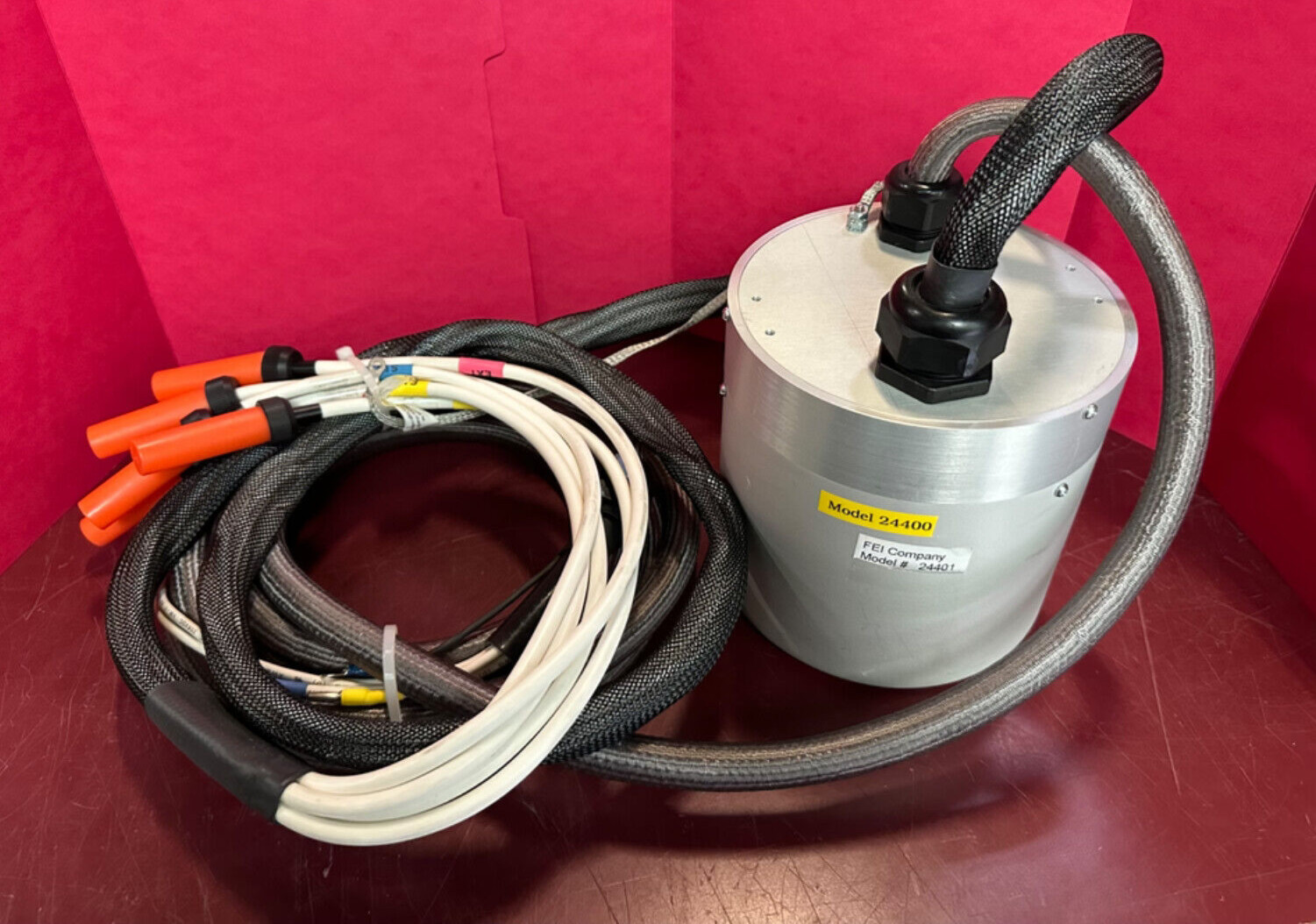 AS IS UNTESTED FEI COMPANY Model 24401 / 24400 Thermo VG Scientific Microlab 350