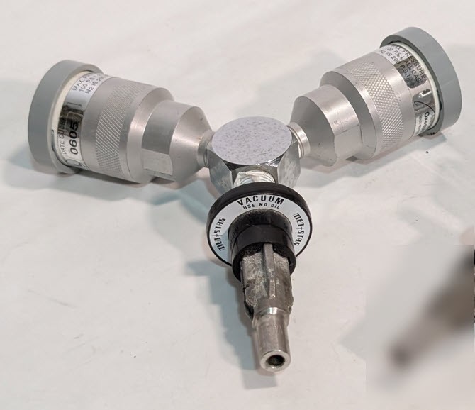 Allied Medical Oxequip Med*Star Quick-Connect to Double Y Coupler – Vacuum
