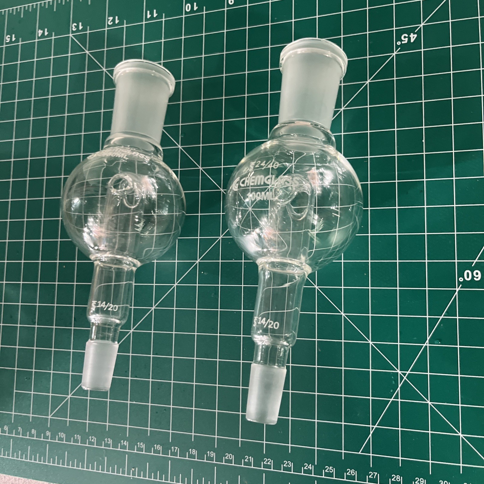 2 Chemglass Rotary Evaporator Bump Trap 100mL 24/10 Top 14/20 Lower CG-132101