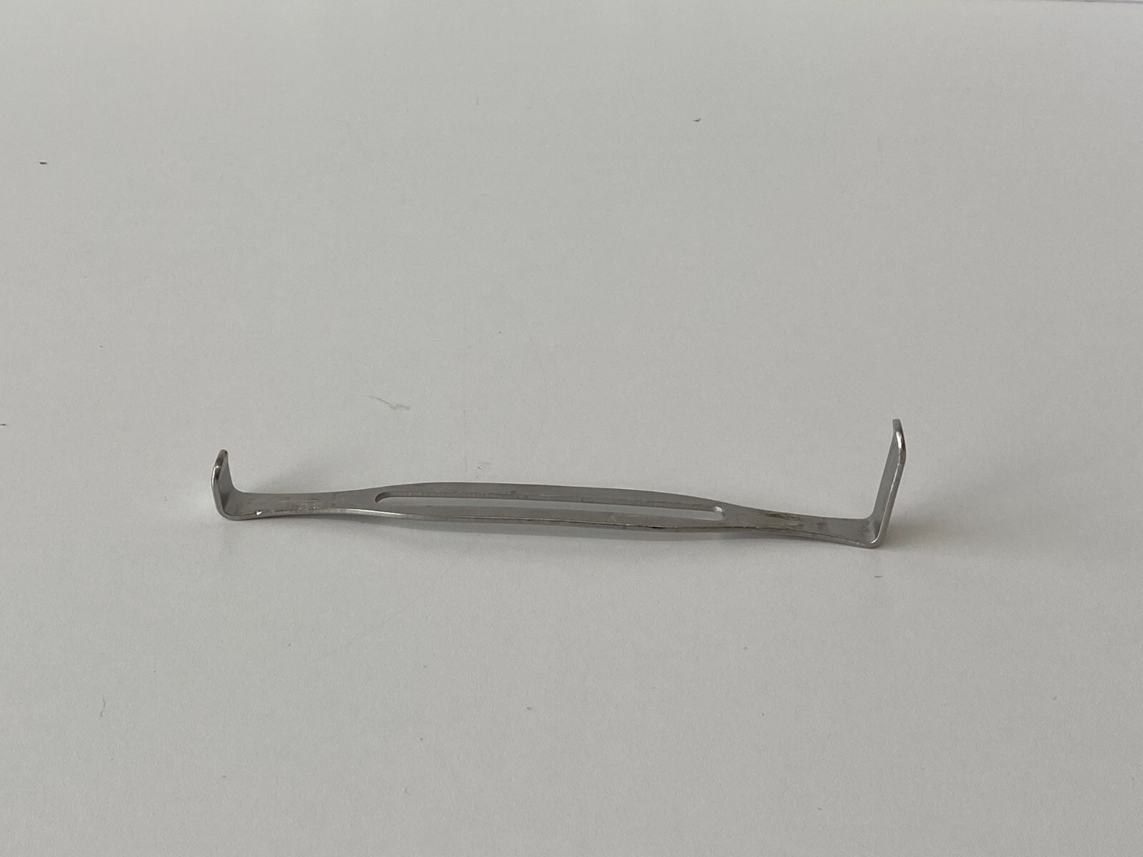 L23: V.Mueller S.R.C.H Retractor