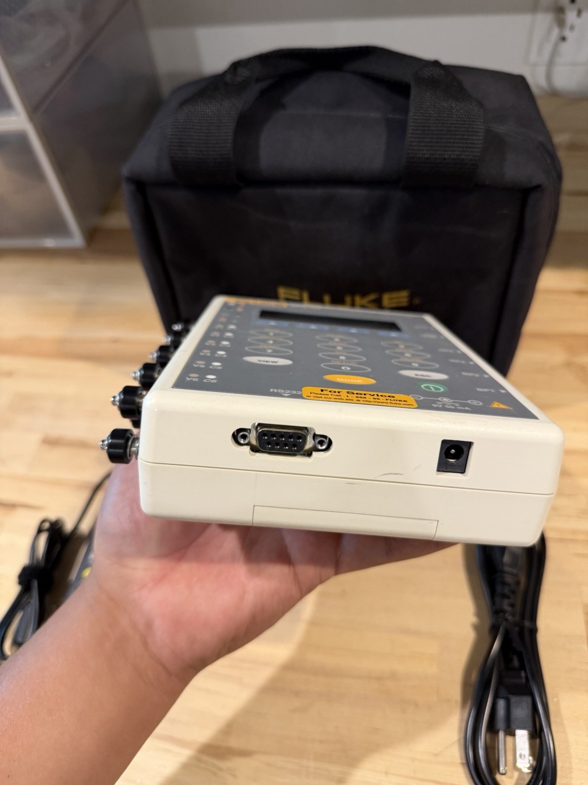 FLUKE MPS450 MULTIPARAMETER SIMULATOR W/ CASE & CHARGER – TESTED