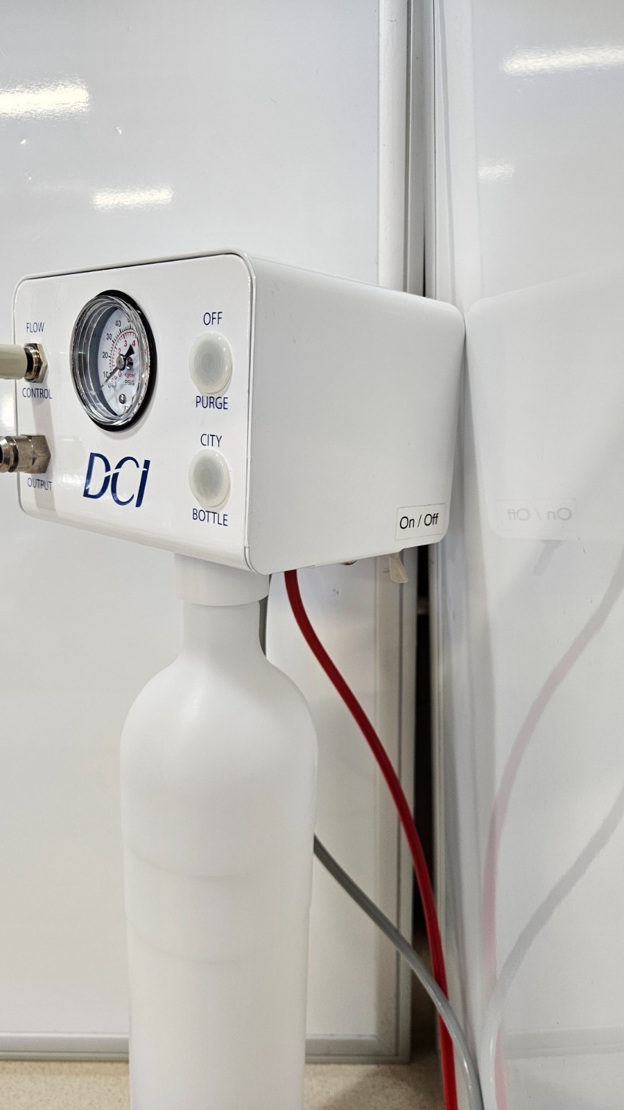 USED DCI Dental Water Bottle System w/ Flow Control and Quick Disconnect