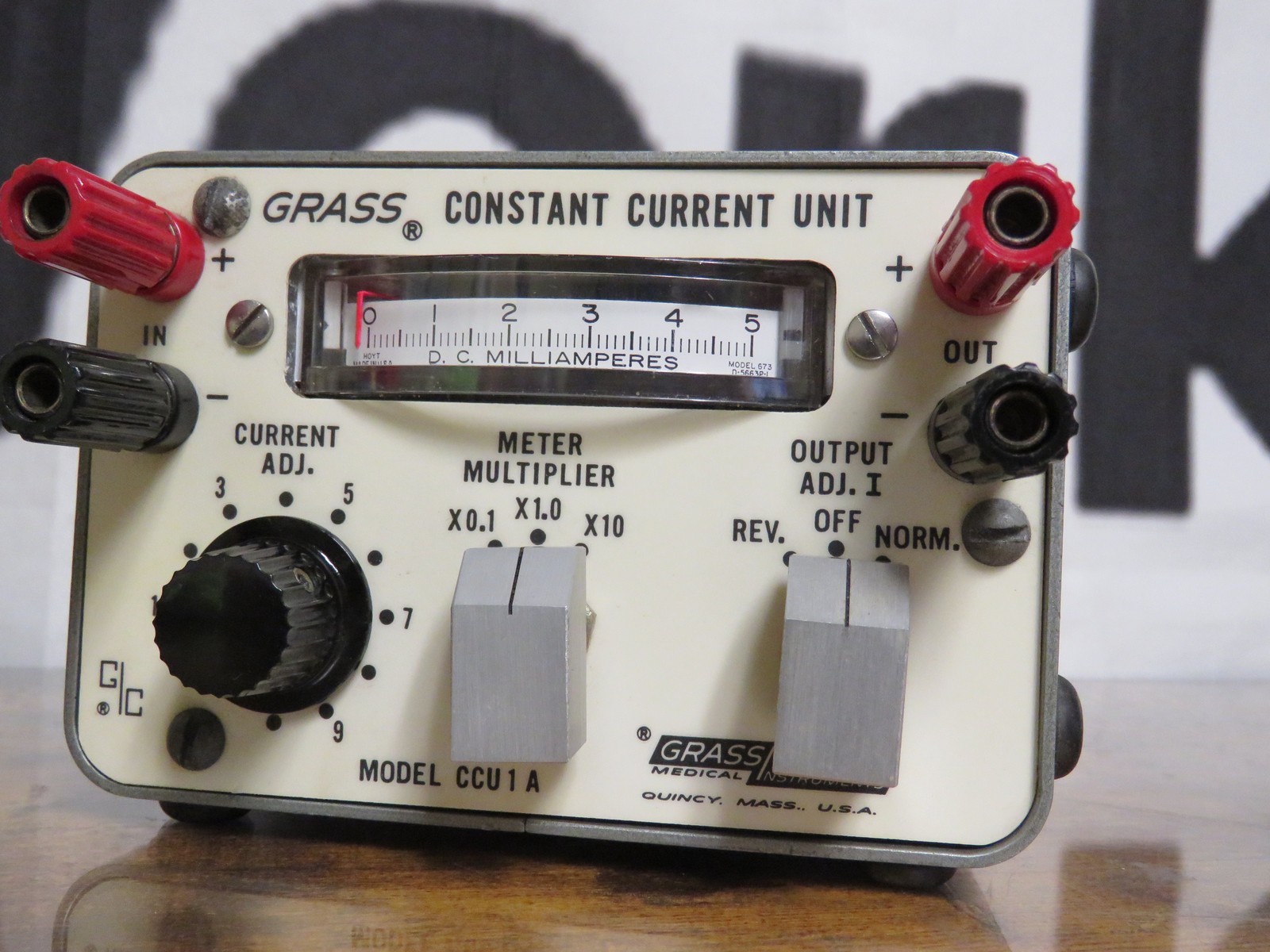 Grass Medical Instruments Constant Current Unit Model CCU-1 A Current Limiter