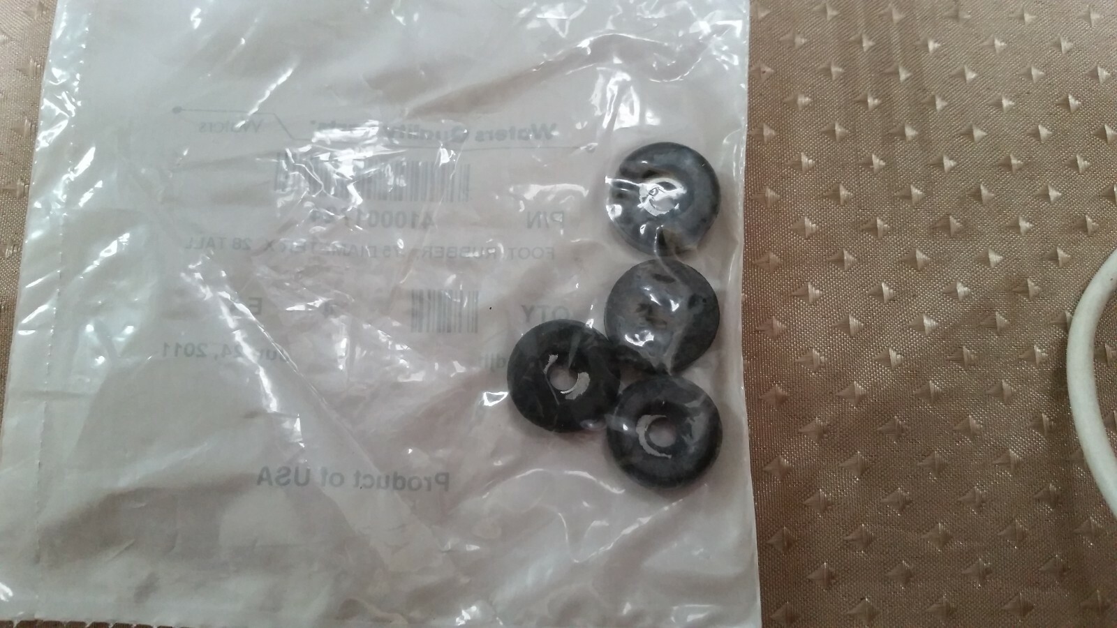 Brand New Waters 410001724 Foot Rubber 0.75 Diameter x 0.28 Tall 4/pk