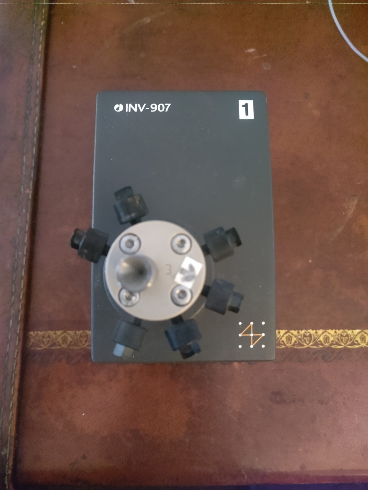 GE Amersham INV-907 (18-1108-40) Motor Valve