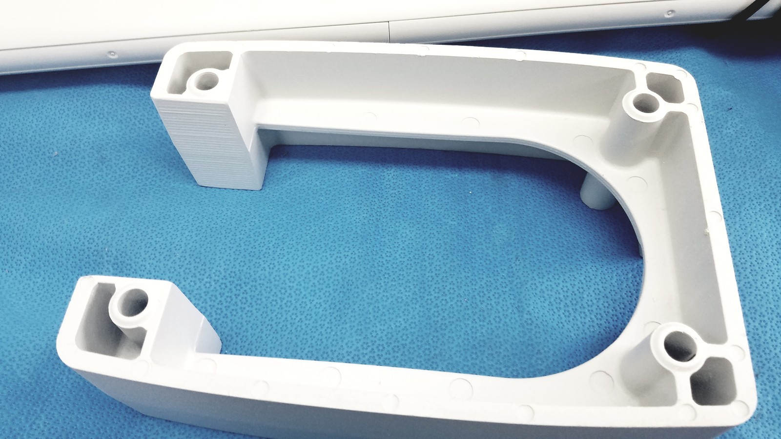 PDI Medical Monitor Mounting Arm with Adaptor and Cables