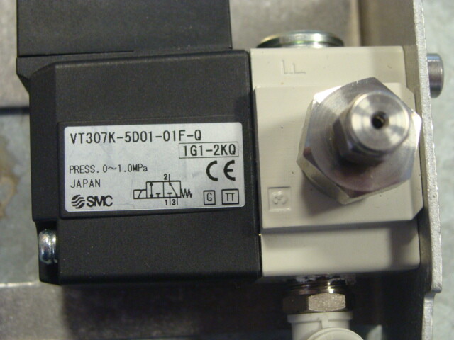 NEW Thermo Pneumatic Control Valve Solenoid and Pressure Gauge SEE DESCRIPTION